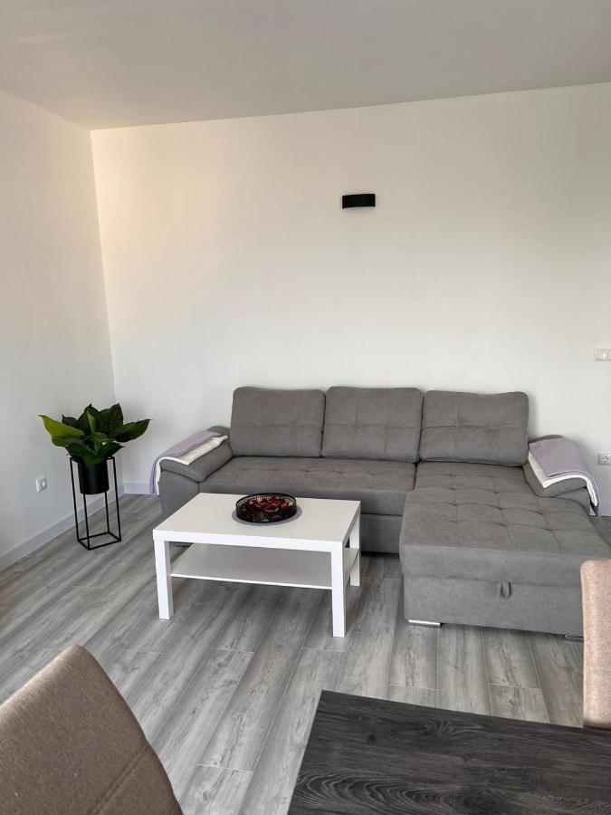 Apartment Lena Baska Voda Exterior photo
